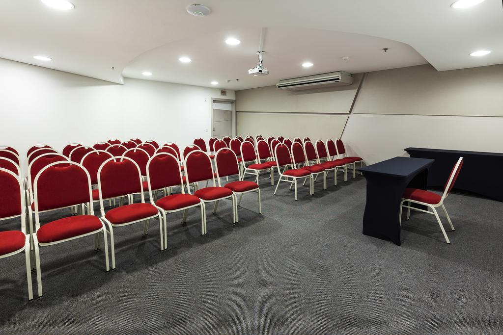 Hotel Sibara Spa & Convencoes บัลเนอาริโอ กังโบริว ภายนอก รูปภาพ